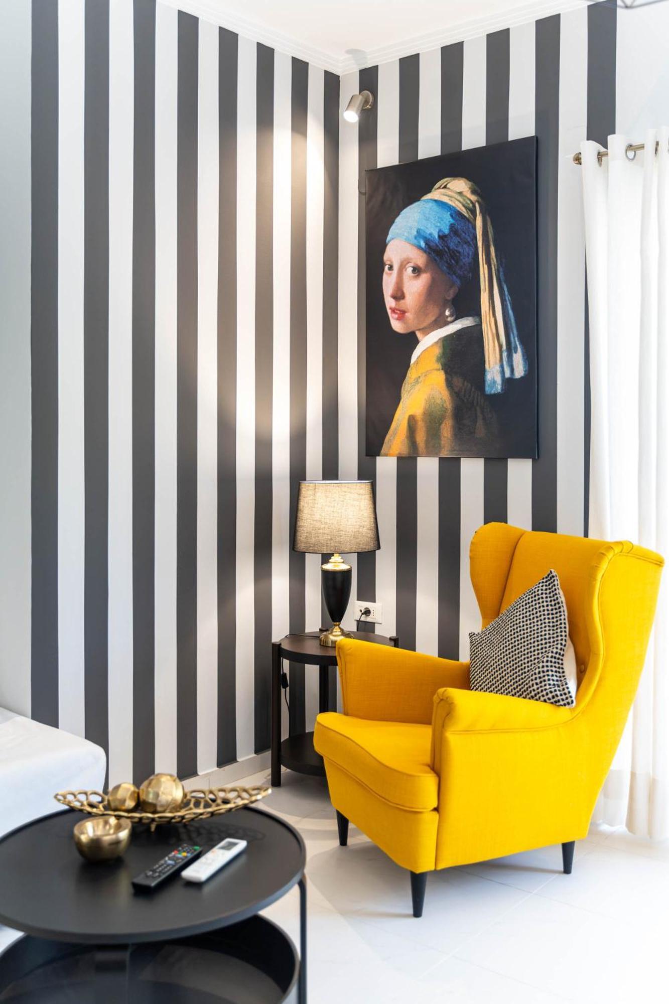 Byron Luxury Apartments Aígion Luaran gambar