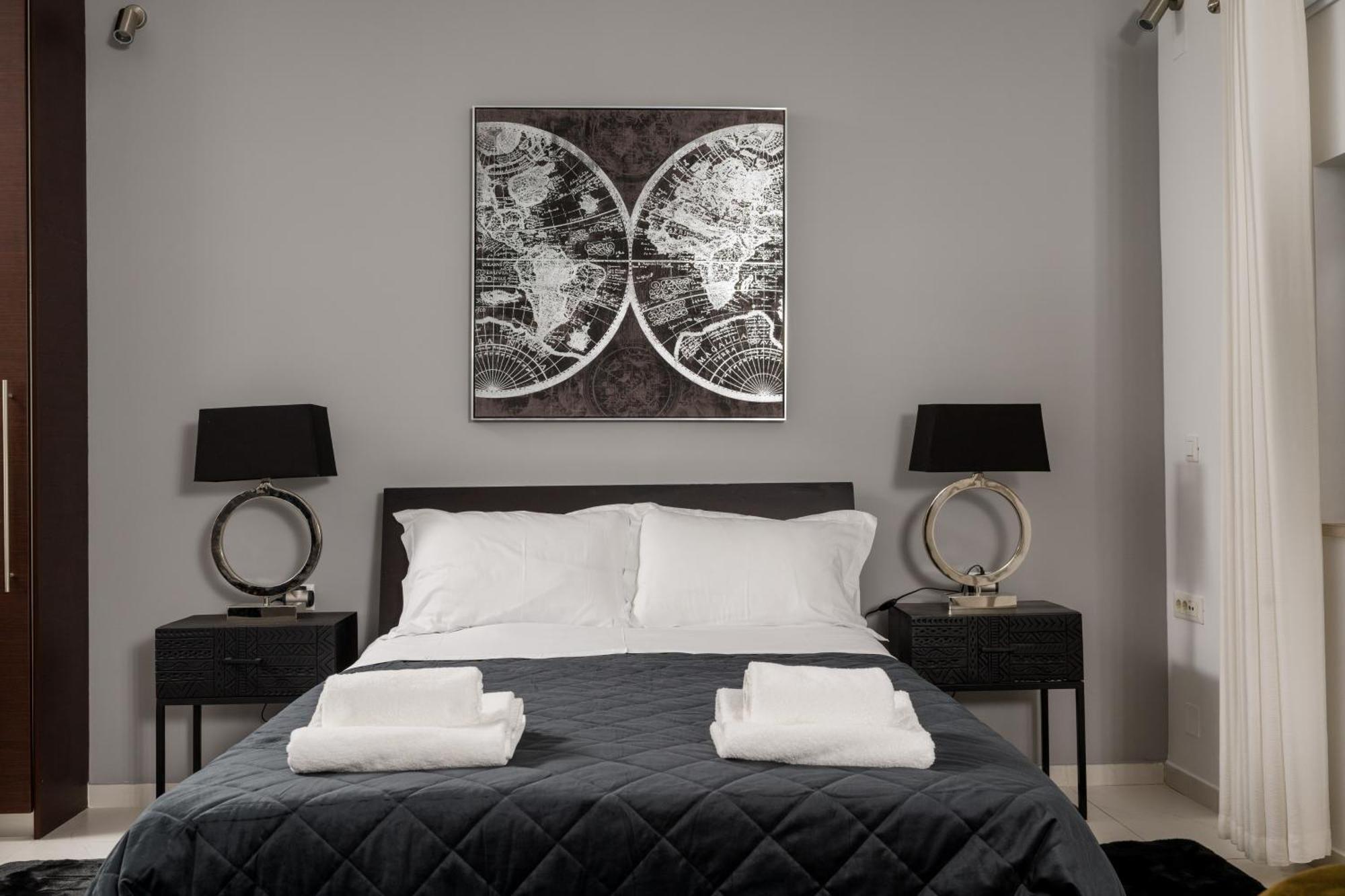 Byron Luxury Apartments Aígion Luaran gambar