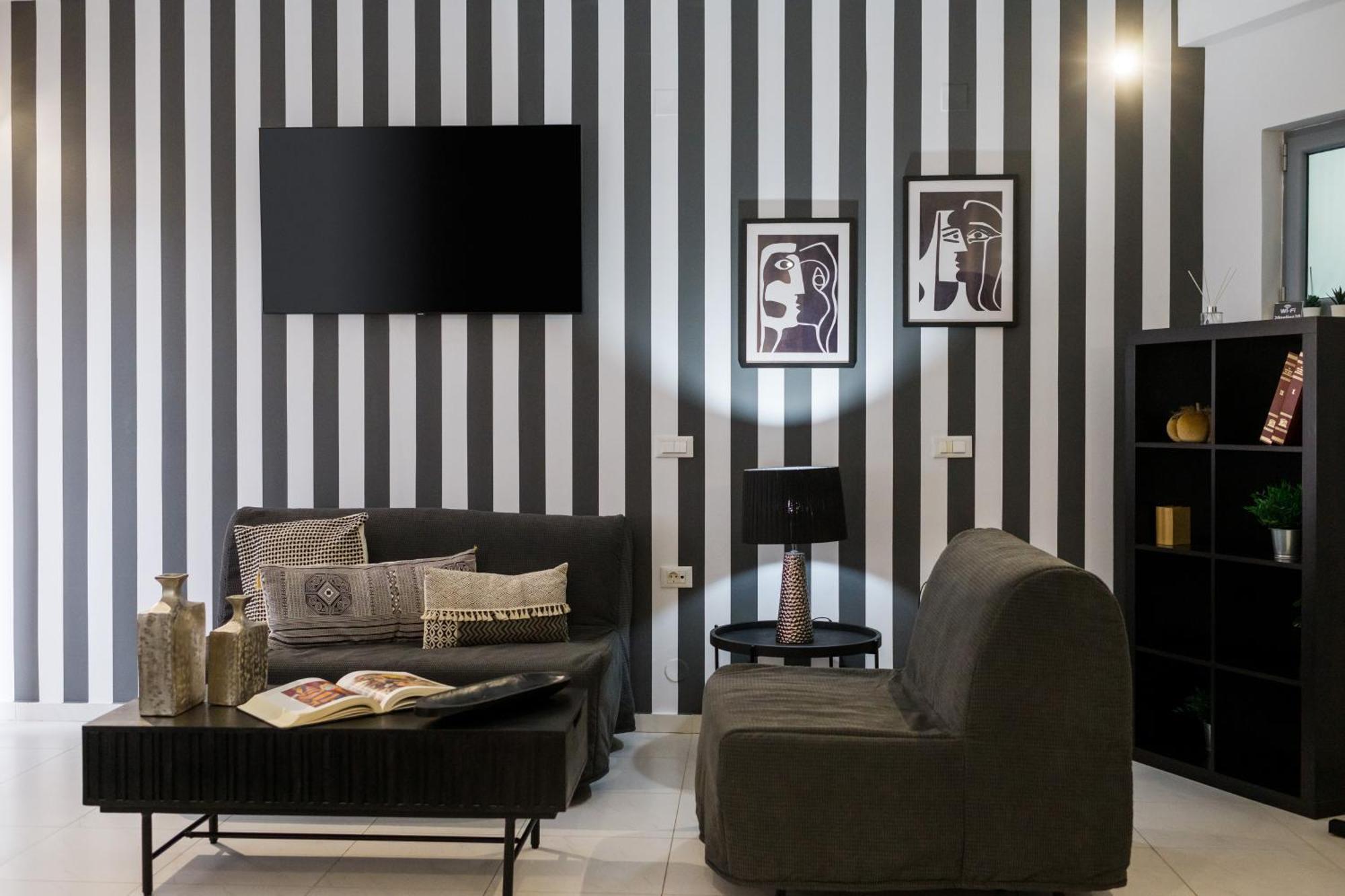 Byron Luxury Apartments Aígion Luaran gambar