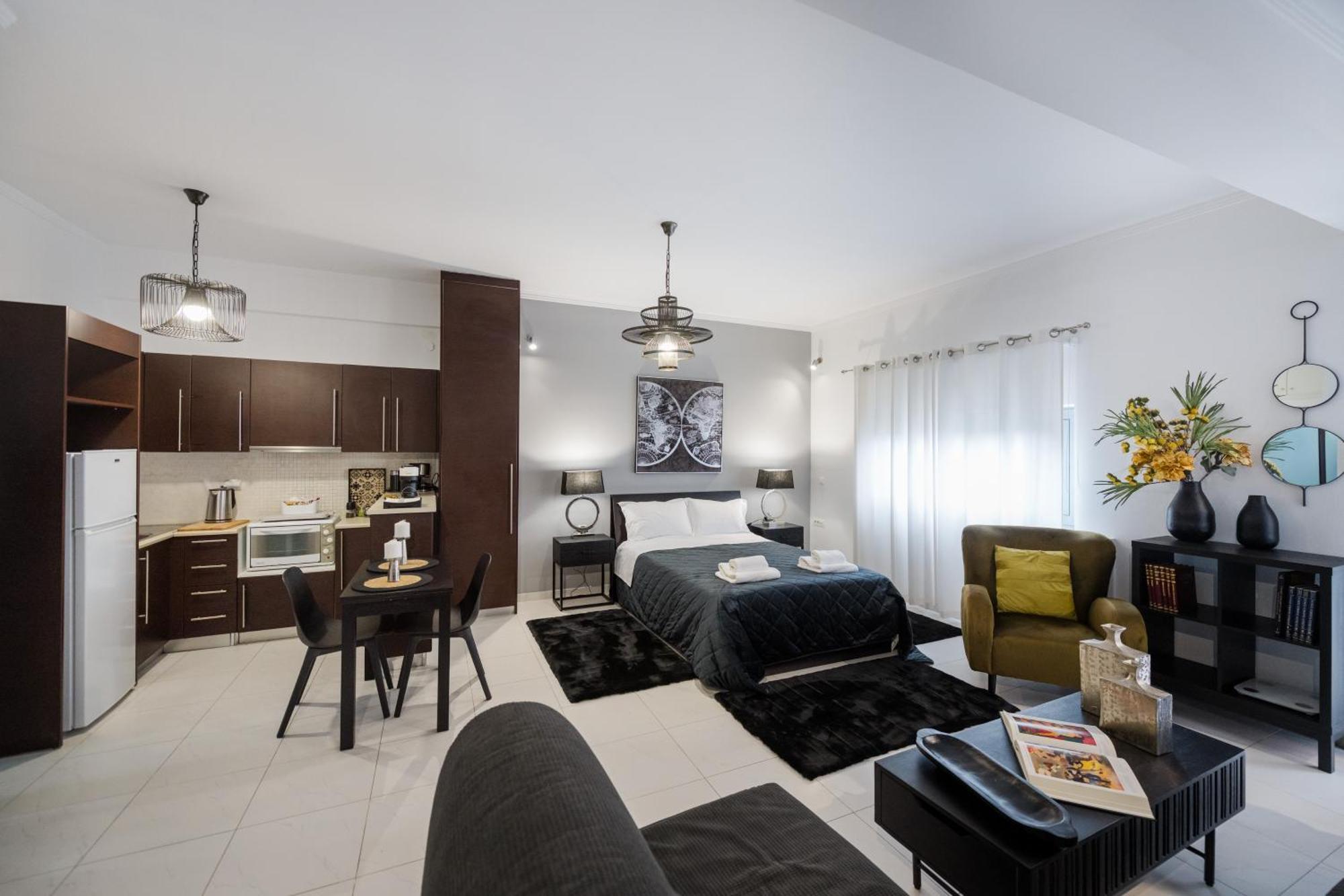 Byron Luxury Apartments Aígion Luaran gambar